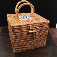 Domestic Desktop Trifles Crate Ceramic Adornment Stowage Casket Decorative Container for Housekeeping Artisan Organizing Box