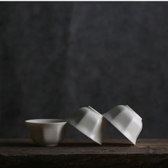 30ml High Quality Chinese Tea Bowl Drinkware Tea Cups Artisanal Porcelain Ceramics White Pigmentada Tea Cups Kung Fu Game